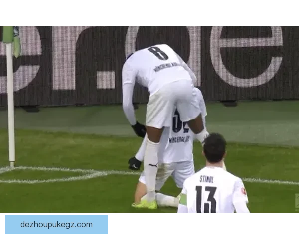 法蒂赫卡拉古鲁克逆转战胜里泽斯堡 上演精彩2-1胜利